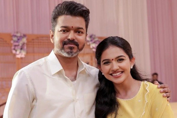 விஜய்யுடன் ஜோடியாக அசத்திய மமிதா பைஜூ, தற்போது ஒரு இளம் நடிகருடன் இணைந்து புதிய படத்தில் நடிக்கவுள்ளார்...
